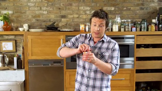 Обеды за 30 минут от Джейми Оливера — 14 серия