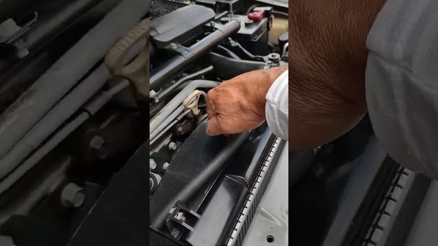 Pajero Sport 2.8 Diesel - eliminando aquecimento do motor e vazamento de água смотреть онлайн