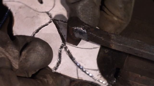 САМОДЕЛЬНЫЙ ЛИСТИК БЕЗ НАГРЕВА МЕТАЛЛА смотреть онлайн