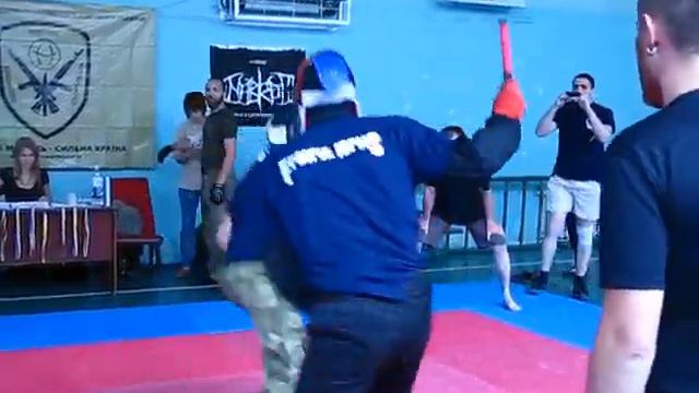 Horting. Военно-спортивный хортинг. Клуб ножевого и палочного боя "Fratria Fortis" смотреть онлайн