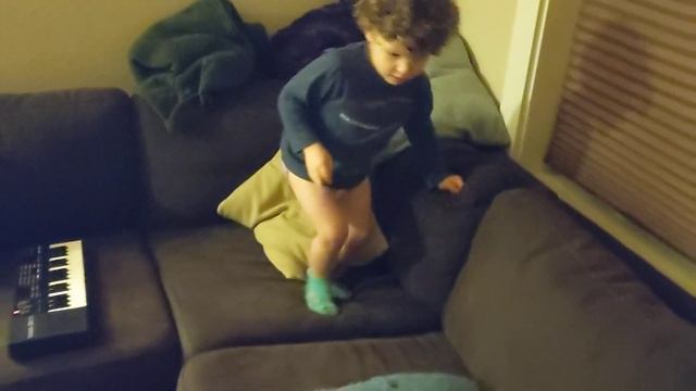 Diaper boogie with old school casio keyboard смотреть онлайн