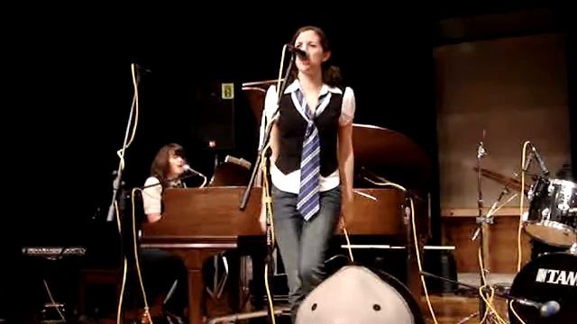 In Which Moaning Myrtle Moans