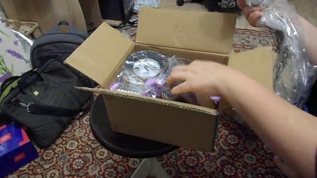 Пришла посылка с овощерезкой... смотреть онлайн