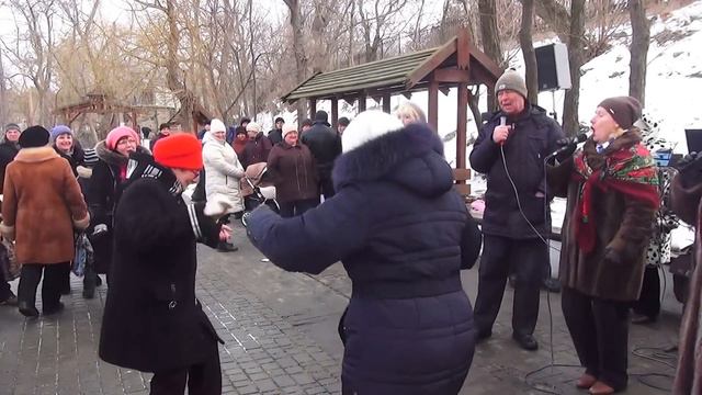 19.01.2017 Крещенские купания (1 отрезок) "А калина, а калина не верба Я дiвчина, я дiвчина молода смотреть онлайн