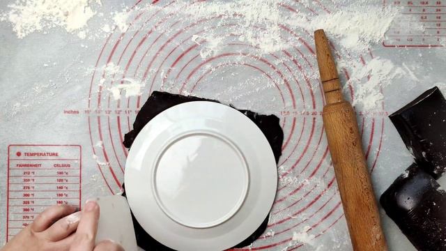 ШОКОЛАДНЫЙ МЕДОВИК на сковороде торт на НОВЫЙ год 2022 / торт СПАРТАК / новогодний стол смотреть онлайн