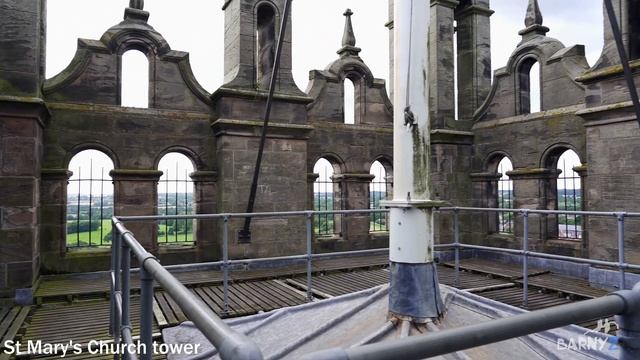 Warwick UK 4K смотреть онлайн