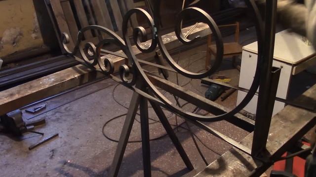 Козырек над дверью из поликарбоната.Как сделать козырек.