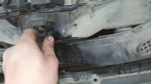 ФОРД ФОКУС 2 не открывается капот, что с замком_ #авторемонт #автосервис #ключна17.mp4