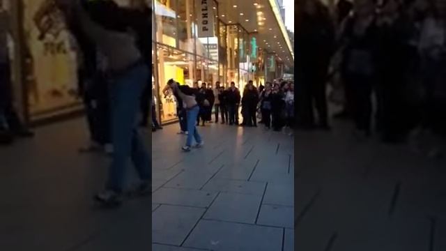 Zeil Frankfurt смотреть онлайн