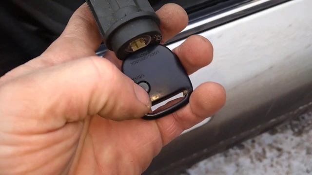 Тойота креста,100,замена личинки замка,заж и ретрансляторра, смотреть онлайн