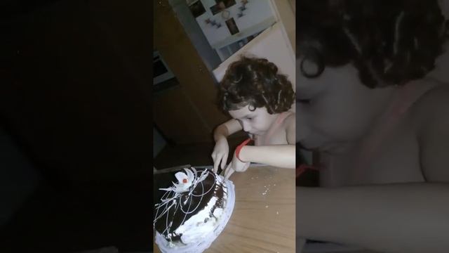 Как поавильно есть тортик смотреть онлайн