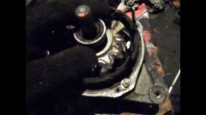 замена подшипников и как снять генератор и натяжную планку на тойота авенсис с двс 1ZZFE +кат№