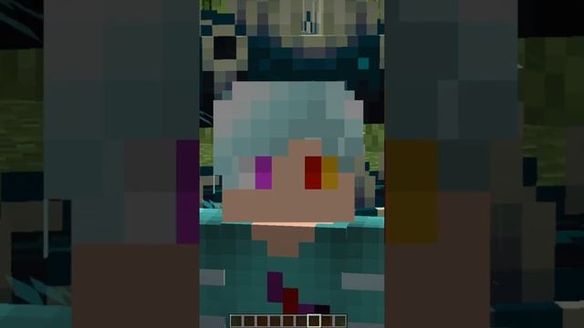 МАЙНКРАФТ , НО ВЕСЬ МИР ЭТО ПАДАЮЩИЕ НАКОВАЛЬНИ ! #shorts #minecraft