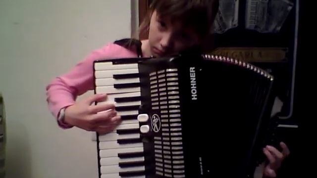Čuk se je oženil-Slov. narodna (klavirska harmonika) смотреть онлайн
