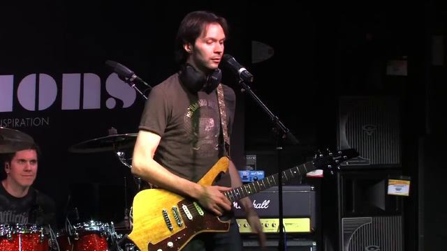 Paul Gilbert Using Rhythm to Write :Guitar Center Sessions смотреть онлайн