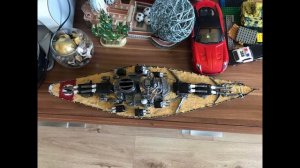 Огромный линкор Бисмарк из пластилина