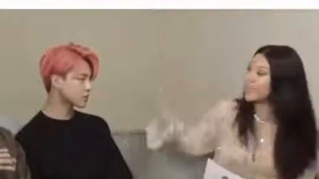 Чимин при девушках😂 смотреть онлайн
