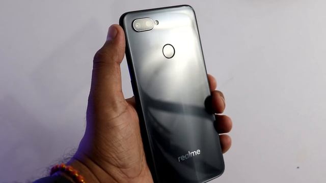Realme 3 Pro | In-Display Fingerprint सबसे सस्ता ? смотреть онлайн