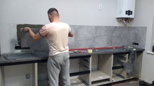 Самий лёгкий способ уложить плитку на кухне.Плитка на кухне.Укладка плитки.