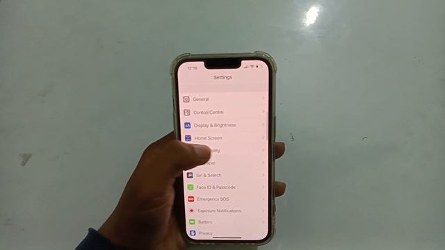 IPhone important setting | how to on off row & column numbers in iPhone 13 mini смотреть онлайн