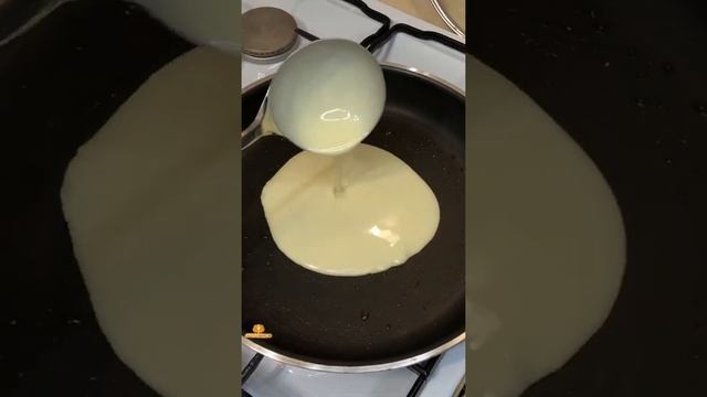 Блинные мешочки с красной рыбой и авокадо смотреть онлайн