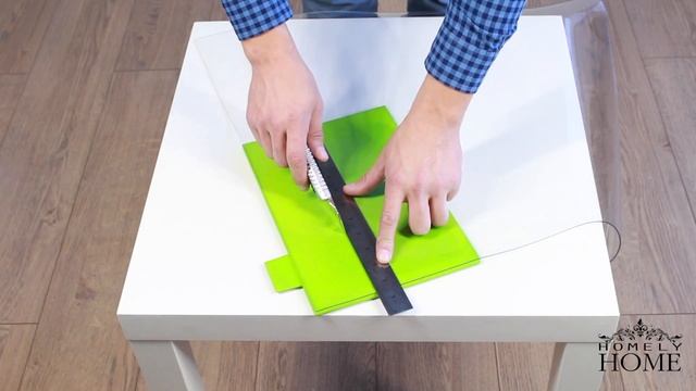 Как обрезать скатерть Homely Home. Пленка на стол смотреть онлайн