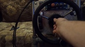 Тема :ЛОДКИ ,один из способов , снятие рулевого колеса с рулевого редуктора .