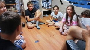 ВЕЧЕР, ИГРА С ДЕТЬМИ В МАФИЮ. ???