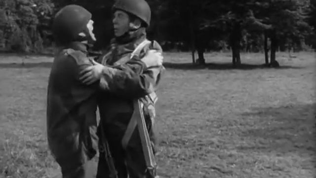 Мистер Питкин в тылу врага