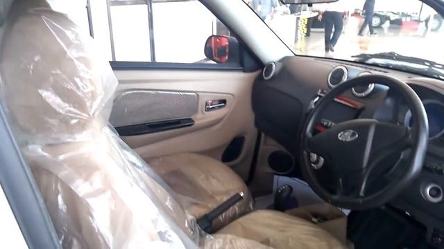 Mahindra E2O Plus 4 door electric car complete review including price, mileage, specification смотреть онлайн
