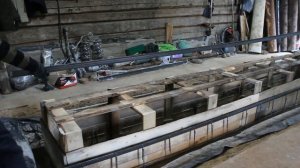 Смотровая яма в гараж своими руками. Заливка бетоном. Обвязка смотровой ямы уголком. Освещение ямы.