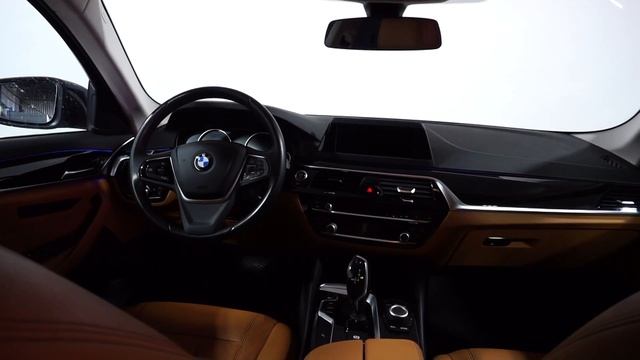 BMW 520 2019