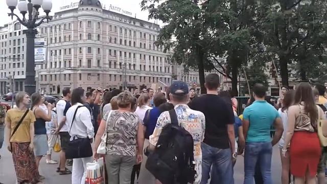 Капоэйра на улицах Москвы смотреть онлайн