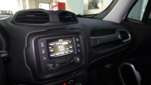 Jeep Renegade 2021 1.4T (140 л.с.) 2WD AMT Longitude - видеообзор