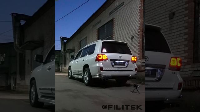 Спортивный выхлоп на Toyota Land Cruiser 200 Diesel смотреть онлайн