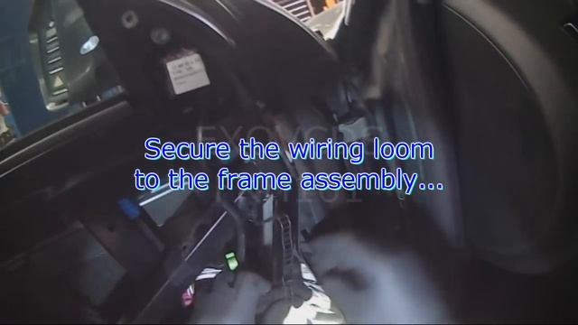 Audi C5: Allroad Driver Door Lock Module Removal (Part 2) смотреть онлайн