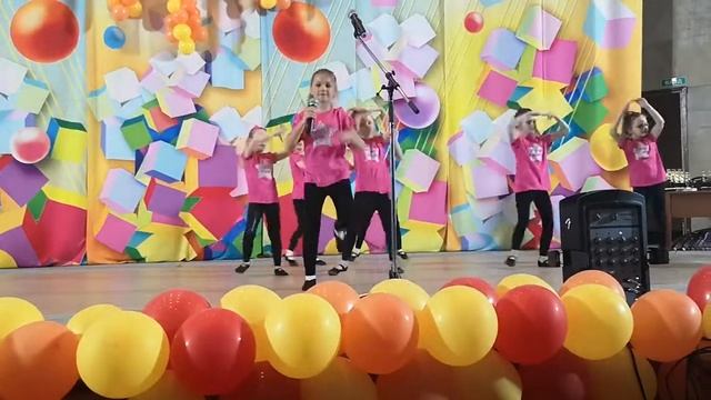 Фестиваль детского творчества. Ансамбль Тимония. Ай, будет круто! смотреть онлайн
