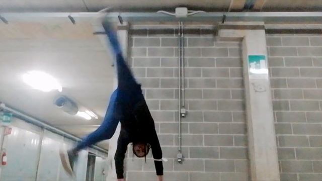 Zoom Zoom Zoom Capoeira Mata Um - Capoeira Mandinga Milano Edition смотреть онлайн