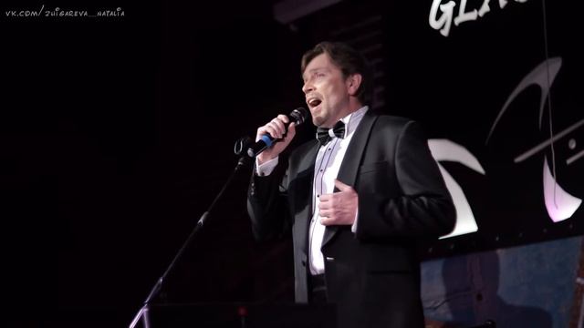 Александр Бобровский "Она прекрасна" смотреть онлайн