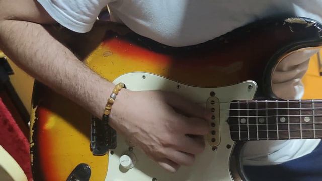 Fender Sunburst 1966 смотреть онлайн