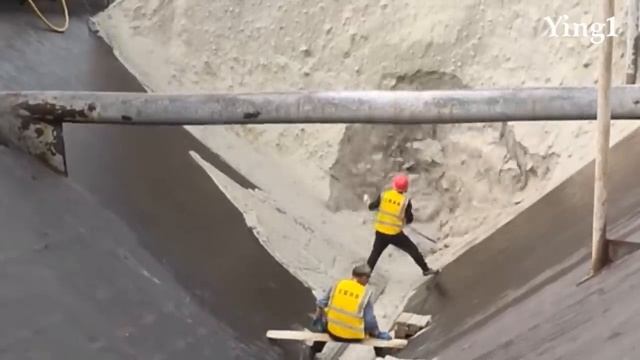 13 minutes unloading white sand, the flow of sand helps you relax смотреть онлайн