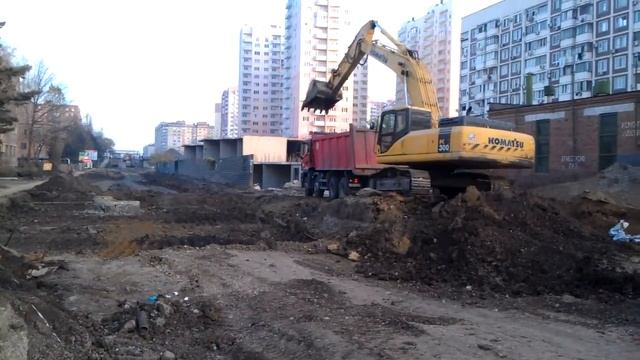 #Краснодар Ремонт дороги на ул. Восточно-Кругликовской и 40 лет Победы смотреть онлайн