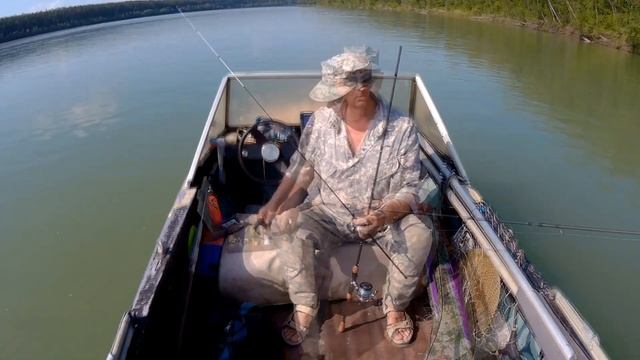 Спиннинг RYOBI VX обзор, тест на воде смотреть онлайн