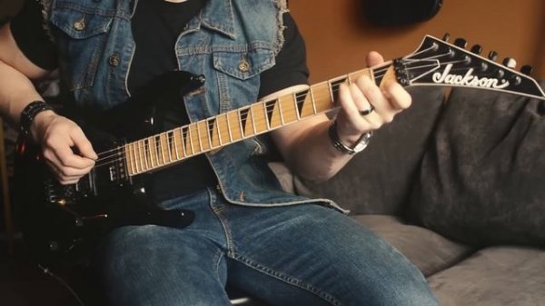 Jackson JS32 Dinky - Demo / Review