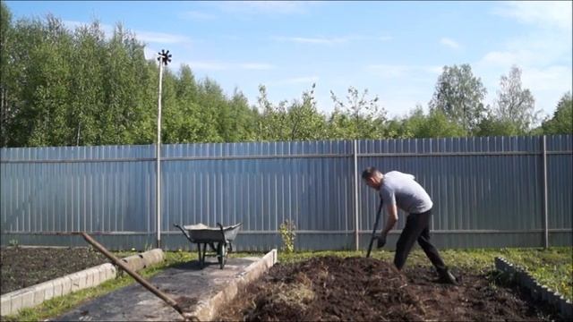 Как сделать навозную грядку для огурцов смотреть онлайн