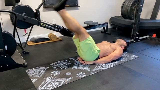 Bring Sally Up Leg Lift Ab Workout смотреть онлайн
