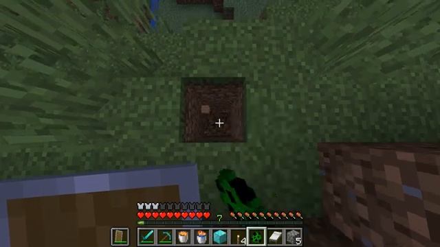 Майнкрафт,но каждые получение урона даёт рандом вещь