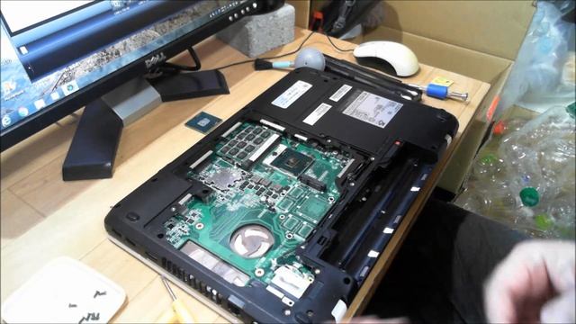 CPU換装 Pentium B960→Core i7-2640M　Fujitsu LIFEBOOK AH 42/G смотреть онлайн