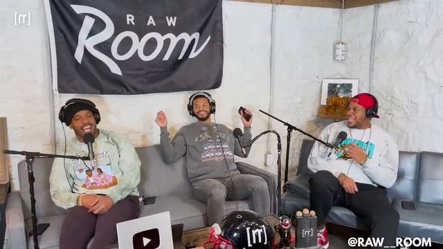 NFL Vets On REAL LIFE SUPER POWERS and Mysterious Chiefs Fans FREEZING TO DEATH Story смотреть онлайн