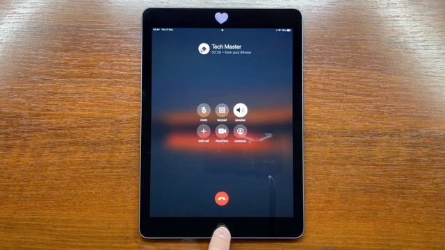 Apple iPad 6th Generation Incoming Call from Your iPhone смотреть онлайн